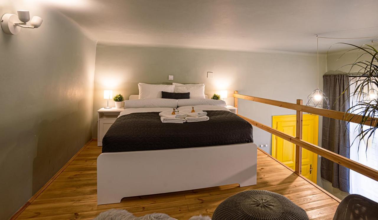 La Bella - Entire Apartment Near Gozsdu Udvar Budapest Ngoại thất bức ảnh