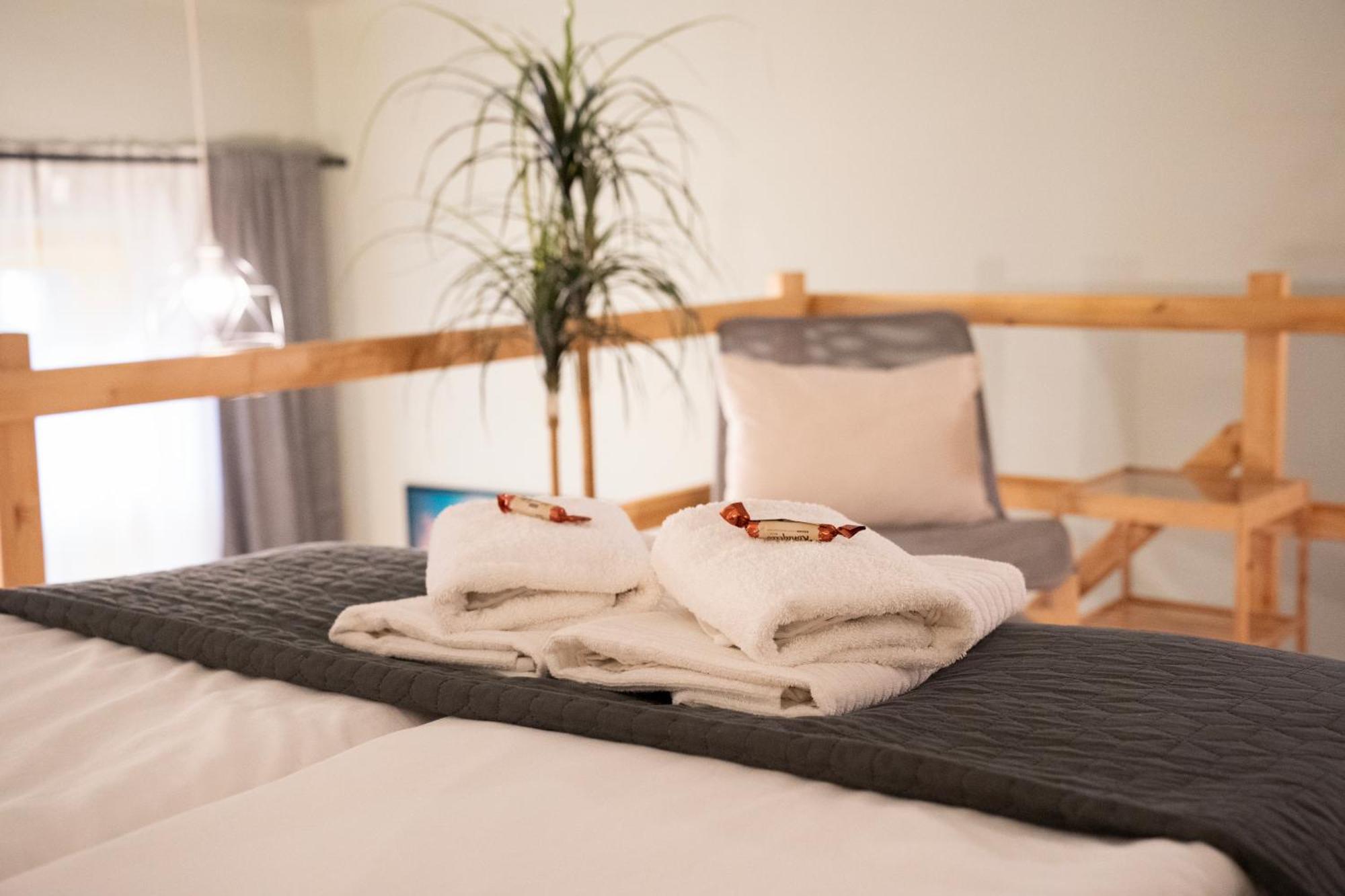 La Bella - Entire Apartment Near Gozsdu Udvar Budapest Ngoại thất bức ảnh